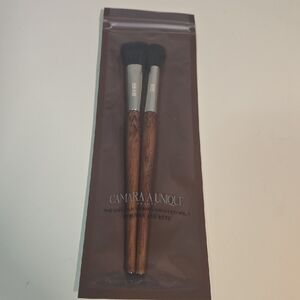 Camara A Unique Makeup Brush Set